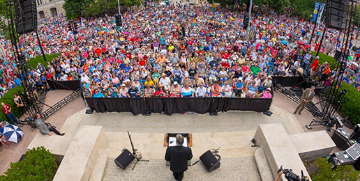 Decision America Tour in Springfield with Franklin Graham